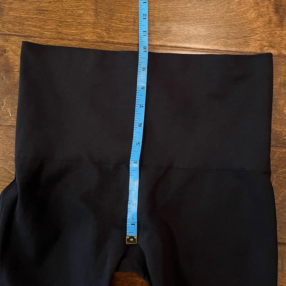 Spanx *Like New* Cropped Leggings Size XL